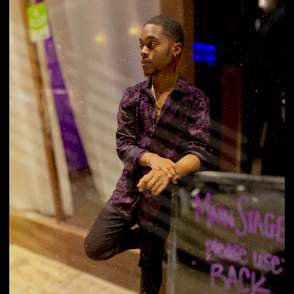 Meet your Posher, Isaiah - Picture 1 of 1